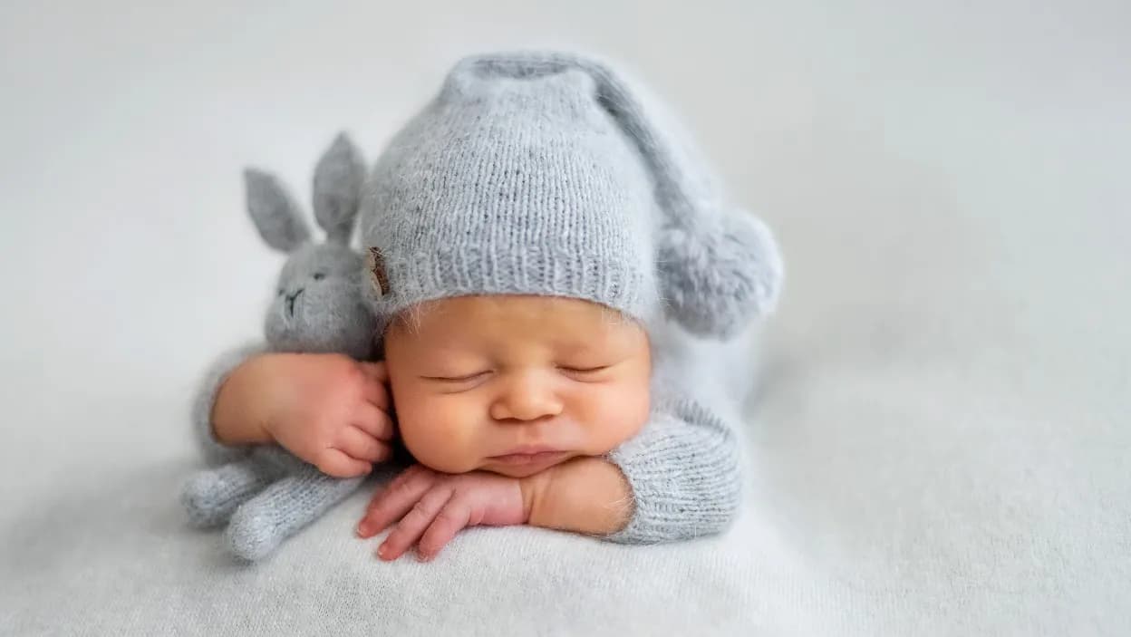 Co kupić niemowlakowi na pierwszą wizytę? Praktyczne i bezpieczne pomysły