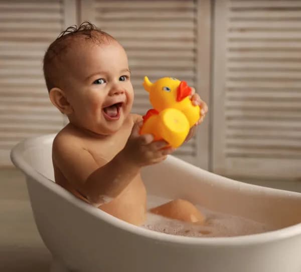 Jak często kąpać przedszkolaka, aby uniknąć podrażnień skóry?