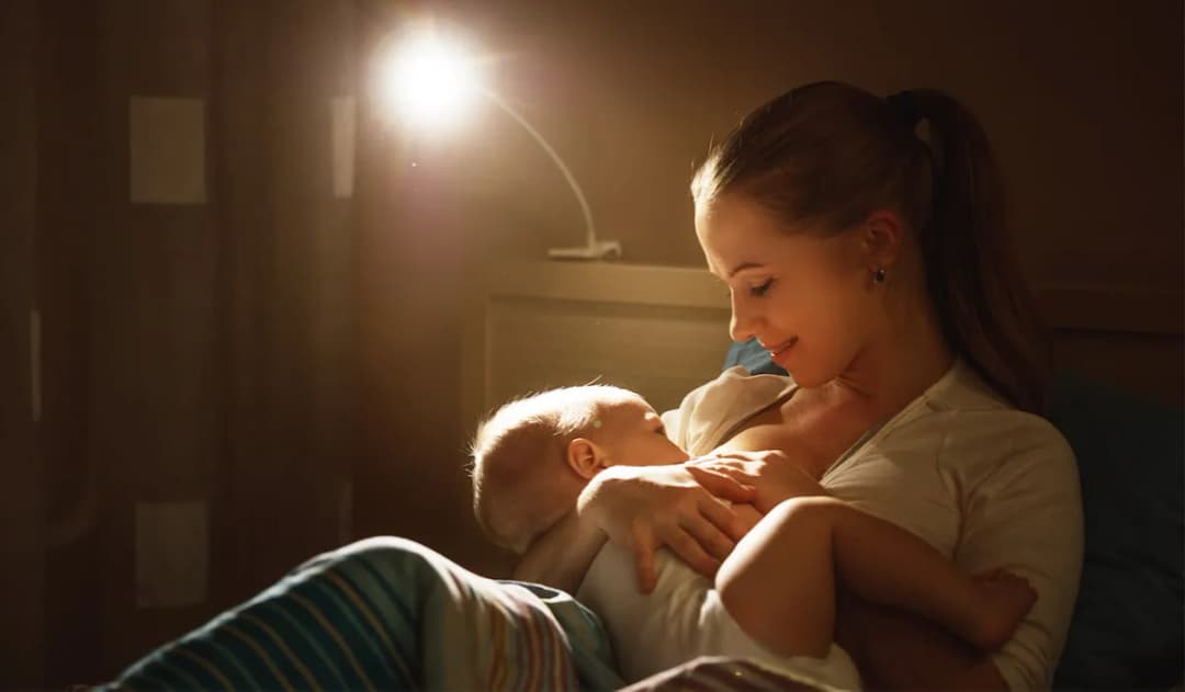 Jak oduczyć dziecko karmienia piersią w nocy i zapewnić mu spokój